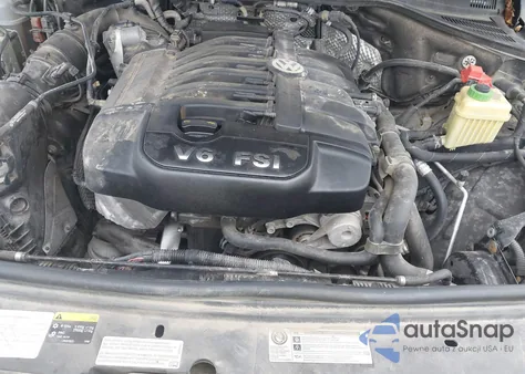 2015 Volkswagen Touareg V6 Lux from USA, damaged, VIN WVGEF9BP2FD005023